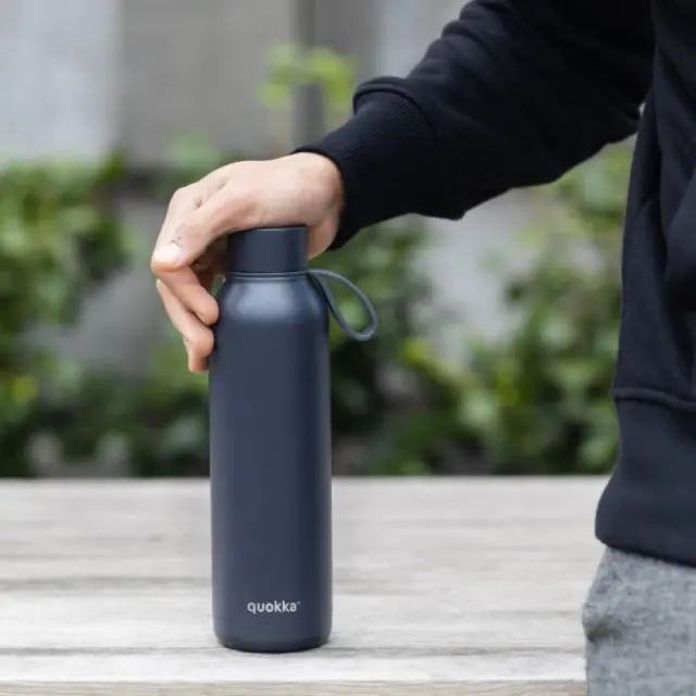Quokka Solid Μπουκάλι Θερμός Ανοξείδωτο 630ml Slate με Λαβή -40174 2