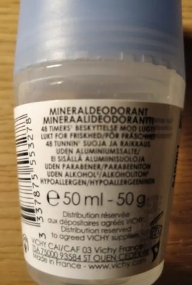 Vichy Deodorant Mineral 48h Roll On Αποσμητικό Χωρίς Άλατα Αλουμινίου για Ευαίσθητες Επιδερμίδες με Άρωμα, 50ml 2