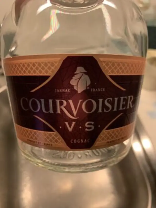 COURVOISIER VS COGNAC 700ml
