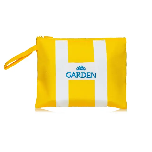 Garden Summer Shield Bag με Αντηλιακό Γαλάκτωμα Πρόσωπο & Σώμα SPF50, 75ml & Αντηλιακή Κρέμα Προσώπου SPF50+, 25ml & Εντομοαπωθητικό Γαλάκτωμα, 100ml & Μεγάλο Ριγέ Νεσεσέρ 2
