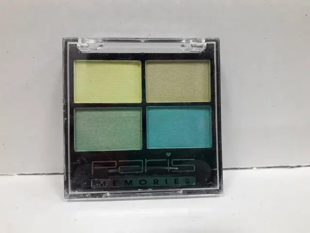 Paris Memories Eye Shadow With Almond Oil C0608110
