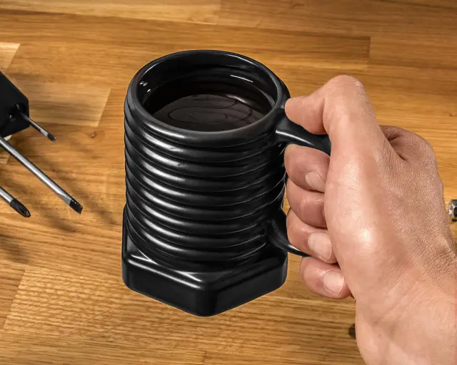 Screw Mug 360ml-Black 3
