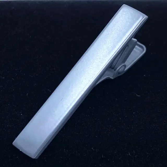 Μαγνητικό Γκρι Κλιπ Γραβάτας 4 cm 2