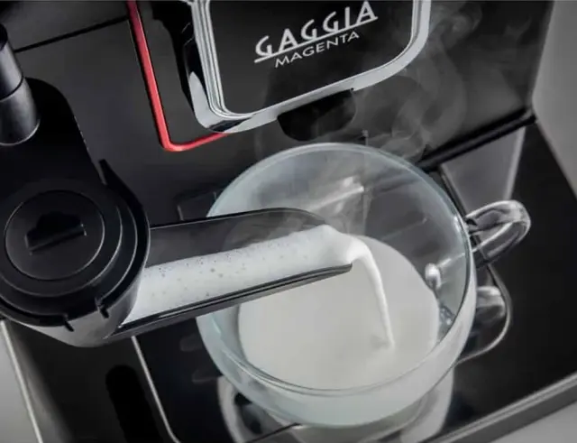 Αυτόματη Μηχανή Espresso Gaggia Magenta Milk (RI8701/01) με Μύλο Άλεσης, Γυάλινο δοχείο γάλακτος 0.4lt, ισχύ 1900W, χωρητικότητα δοχείου νερού 1.8L και πίεση 15 bar RI8701/01 3