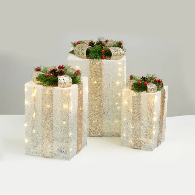 ΔΩΡΑ ΛΕΥΚΟ & ΑΣΗΜΙ ΜΕ ΧΡΥΣΗ ΚΟΡΔEΛΑ 90 MINI LED (20+30+40) ΘΕΡΜΟ ΛΕΥΚΟ ΜΕ ΜΠΑΤΑΡΙΕΣ 3XΑΑΑ IP20 300x360x400mm / X11901116