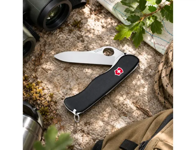 Ελβετικός Σουγιάς Victorinox Sentinel M Clip με 5 λειτουργίες και μήκος 11.1cm - Black0.8416.M3