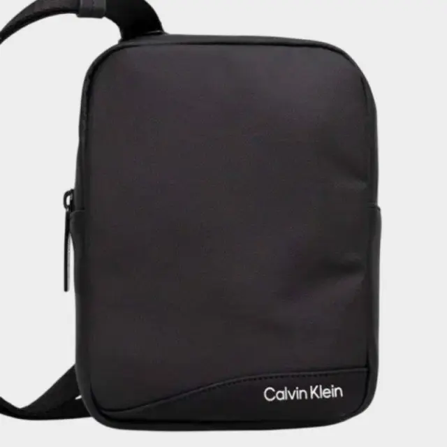 Calvin Klein - Ανδρική Τσάντα Ώμου/Χιαστί Rubberized Conv Reporter S K50K511252-BEH σε Μαύρο χρώμα 2