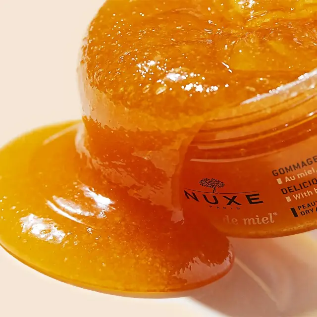 Nuxe Reve de Miel Deliciously Nourishing Body Scrub Θρεπτικό Απολεπιστικό Σώματος με Μέλι, 175ml 2