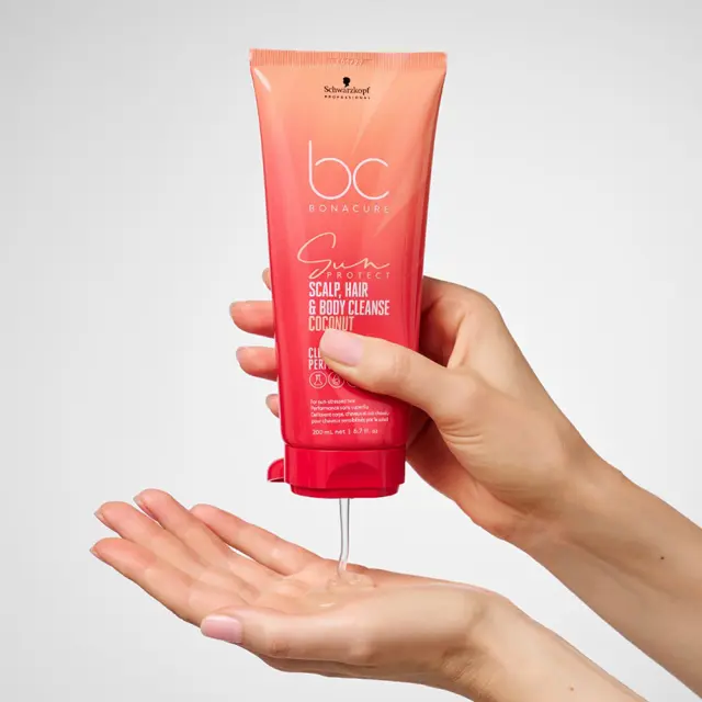 Schwarzkopf Professional BC Bonacure Sun Protect 3-in-1 Scalp, Hair & Body Cleanse - Coconut 200ml 2