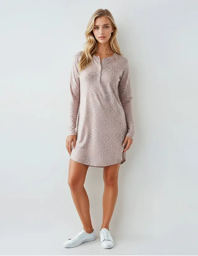 W628 - Type - NIGHTGOWN SILVER LOVE