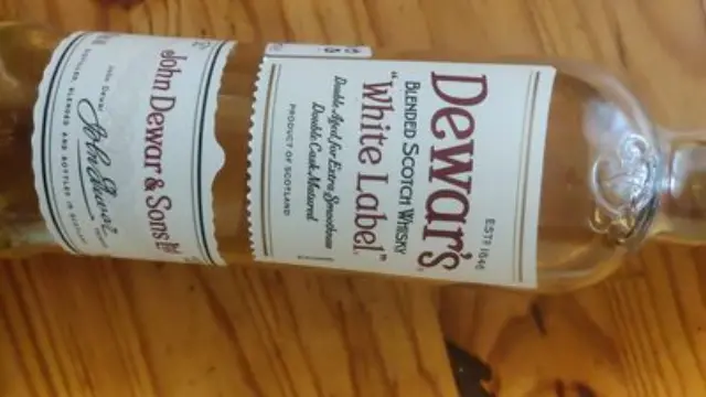 DEWAR S WHITE LABEL BLENDED WHISKY 700ML