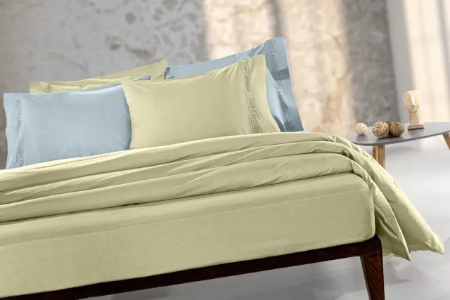 ΣΕΝΤΟΝΙ ΥΠΕΡΔΙΠΛΟ 160x200+32 ΜΕ ΛΑΣΤΙΧΟ COLOR PLUS GUY LAROCHE OLIVE
