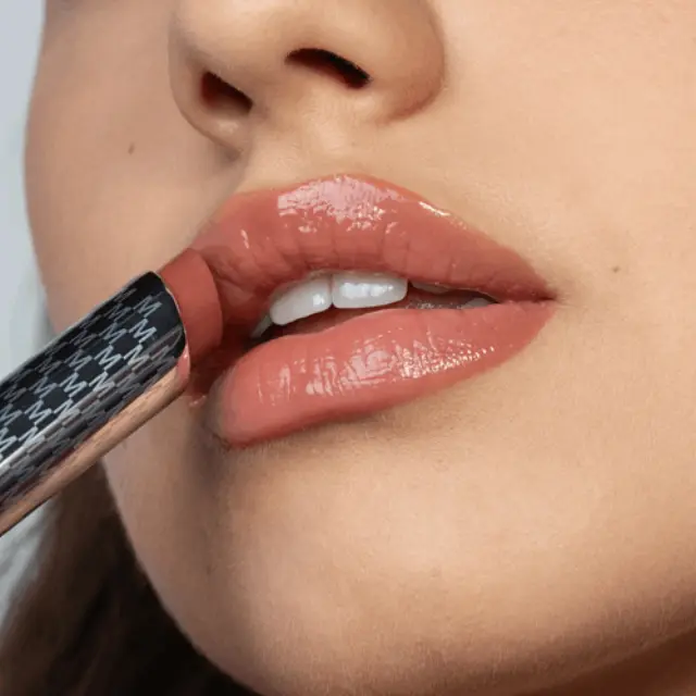 HYDRAMORPHOSIS TINTED AND PLUMPING LIP BALM - ACHIEVE 2