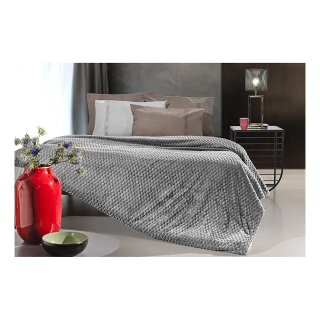 Σετ Κουβέρτα Fleece Υπέρδιπλη και Μαξιλαροθήκη Διακόσμησης Guy Laroche Smoothie Anthracite 220x240