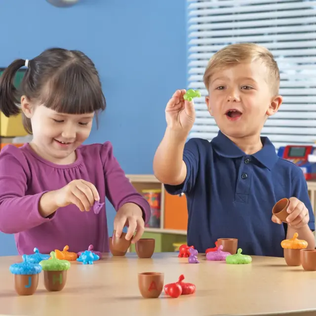 Learning Resources Εκπαιδευτικό Παιχνίδι Βελανίδια με Αγγλικό Αλφάβητο (3+ ετών) LER 6802 2