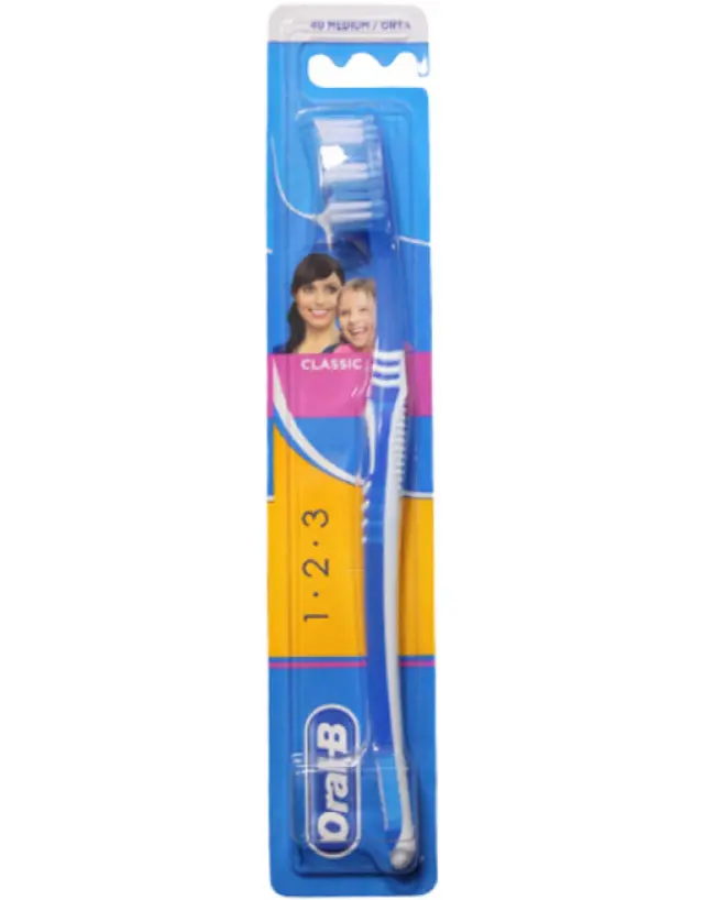 Oral-B Toothbrush 1-2-3 Medium