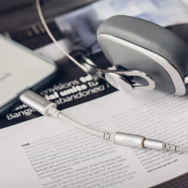 Moshi USB-C to Digital Audio Adapter 2