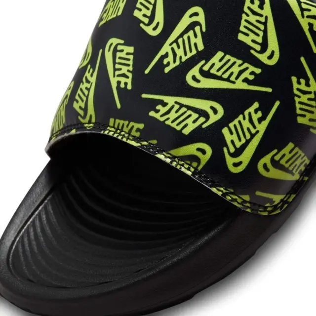 Nike Victori One Slide Print (CN9678-010) - Μαύρο-Λαχανί 3