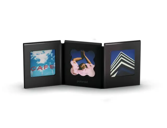 Κορνίζα 3 Θέσεων Polaroid Go με διαστάσεις 22x0.6x7.6cm - Black 6409