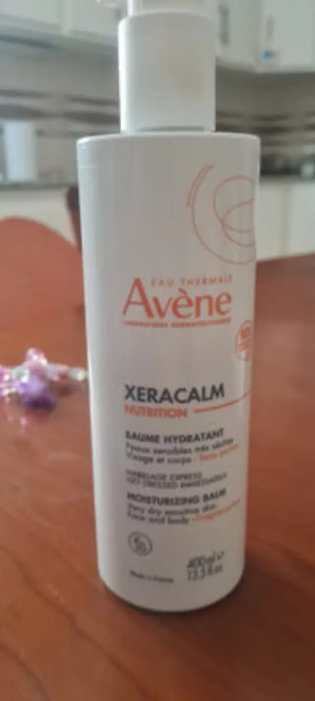 Avene Xeracalm Nutrition Moisturizing Balm Ενυδατικό και Καταπραϋντικό Βάλσαμο για Πρόσωπο και Σώμα, 400ml