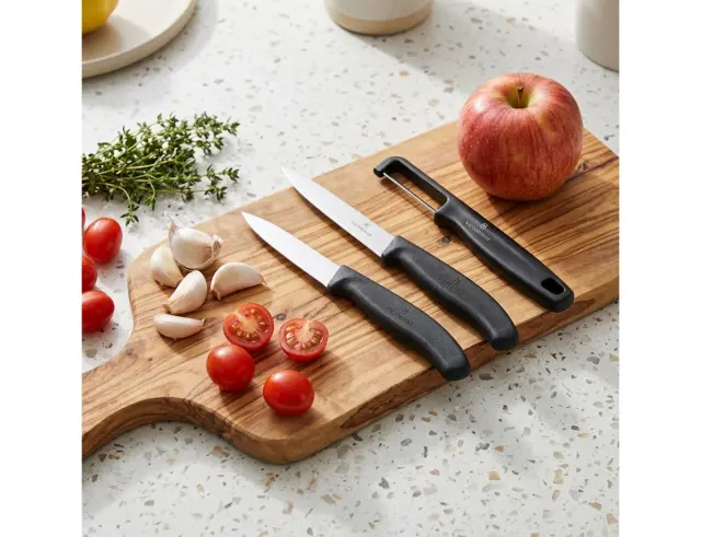 Σετ Μαχαίρια Γενικής Χρήσης & Αποφλοιωτής Victorinox Swiss Classic με μήκος λεπίδας 8cm και 10cm - Black - 3 τεμάχια6.7113.33