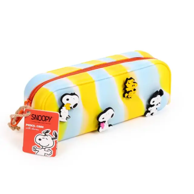 Puckator 3D Κασετίνα σιλικόνης / Peanuts Silicone Pencil Case with Charms: Snoopy & Woodstock