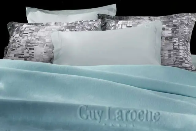 ΚΟΥΒΕΡΤΑ SMOOTH 160X220 Guy Laroche 2
