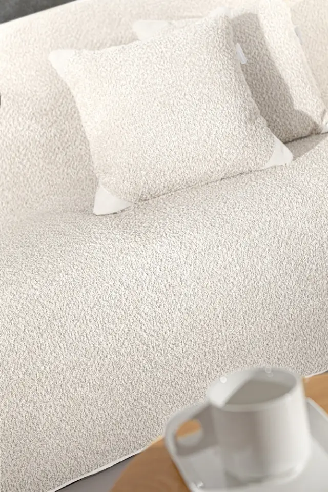 ΔΙΑΚΟΣΜΗΤΙΚΟ ΡΙΧΤΑΡΙ ΠΟΛΥΘΡΟΝΑΣ LAMA ICE 170X150 GUY LAROCHE 2