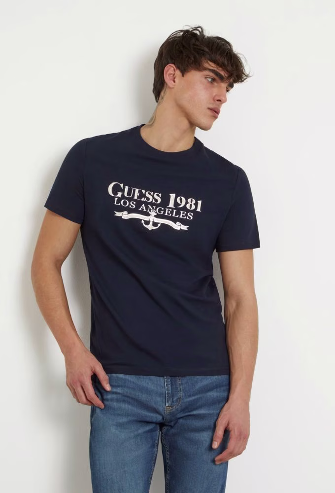 Guess Ανδρικό Ελαστικό T-shirt με Στάμπα Μπροστά Μπλε Σκούρο - XL