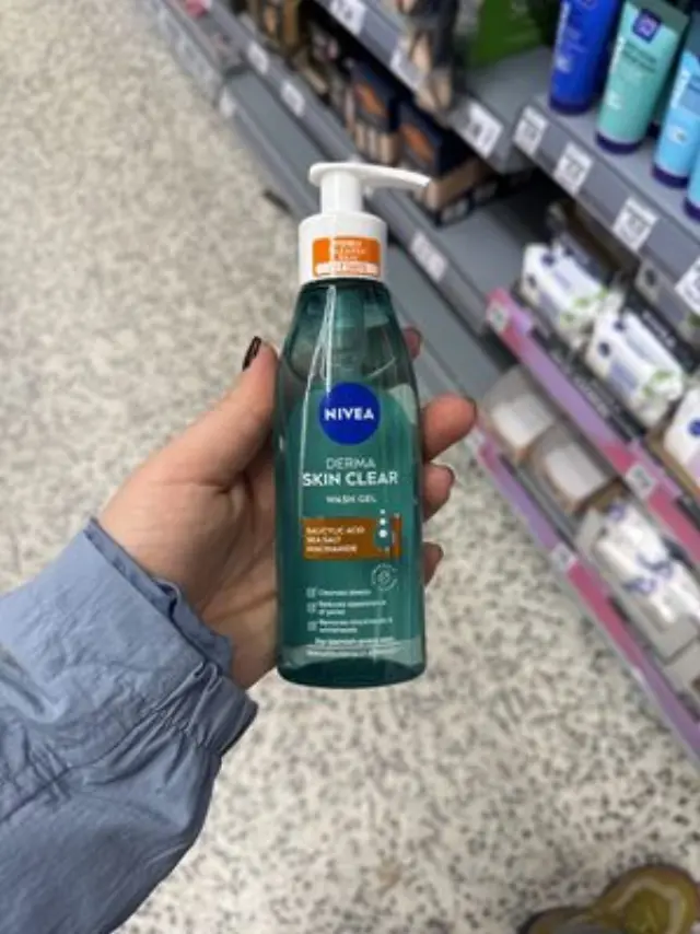 Derma Skin Clear - Gel Καθαρισμού Προσώπου Για Επιδερμίδες Mε Τάσης Ακμής 150ml