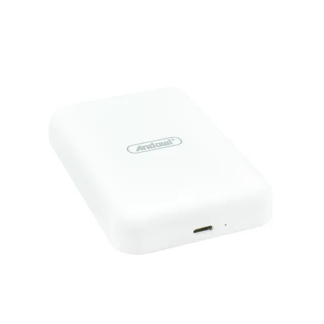 Andowl Q-MG6001 MagSafe Power Bank 6000mAh with USB-C Port White 3