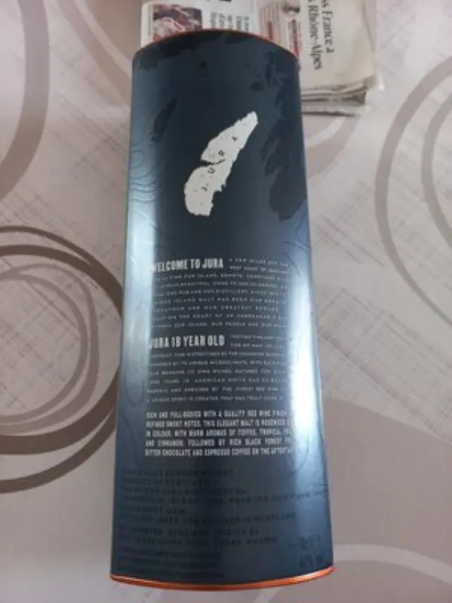 JURA 18 YEARS AGED SINGLE MALT WHISKY 700ML