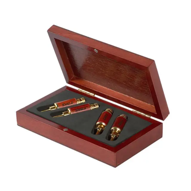 Dali Golden Banana Plugs (4 pcs in box)