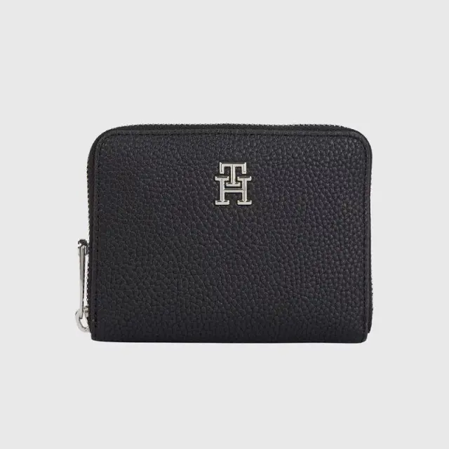 Tommy Hilfiger - Γυναικείο Πορτοφόλι Black Th Emblem Med Za AW0AW14892-BDS Mαύρο
