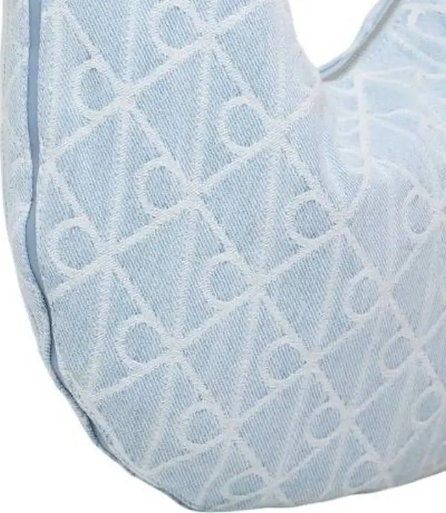 Calvin Klein Γυναικεία Μεγάλη Τσάντα Emblem Αll Over Print Denim Hobo Bag Μπλε 3