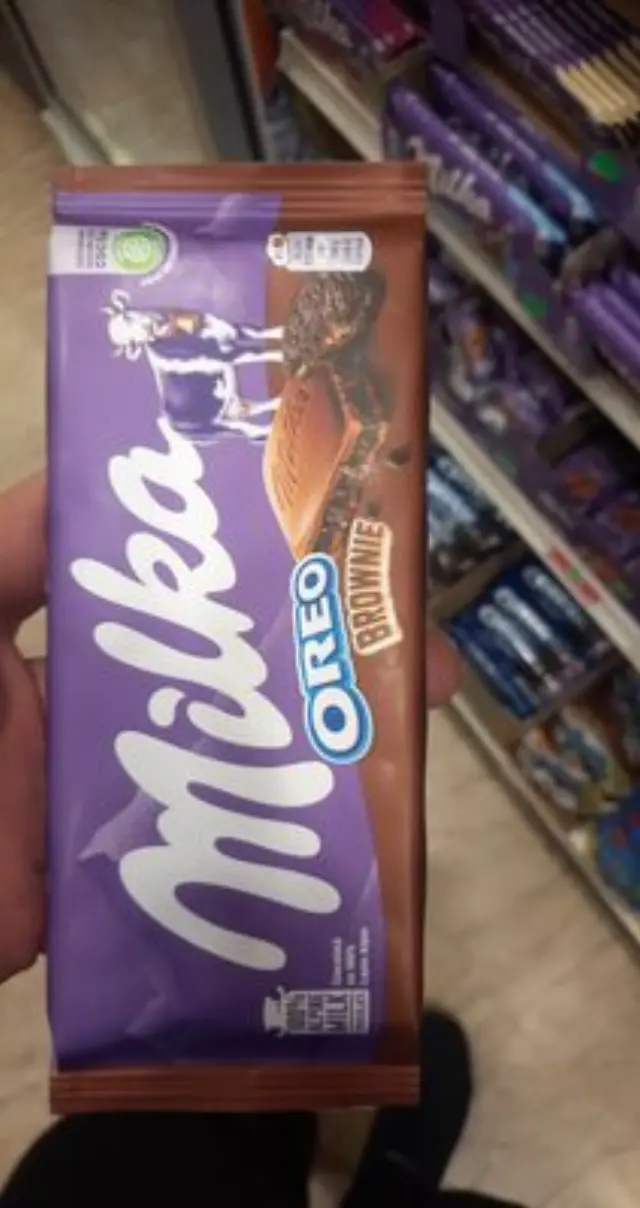 Milka Σοκολάτα Γάλακτος Oreo Brownie 100gr Συσκ. 22 τμχ