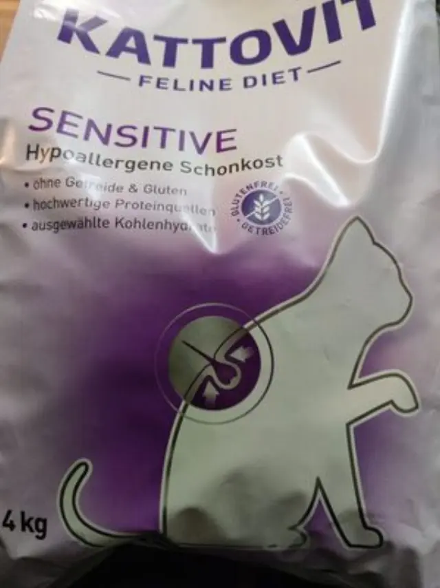 Kattovit Sensitive Ξηρά Τροφή Γάτας με Κοτόπουλο & Λαχανικά 4kg