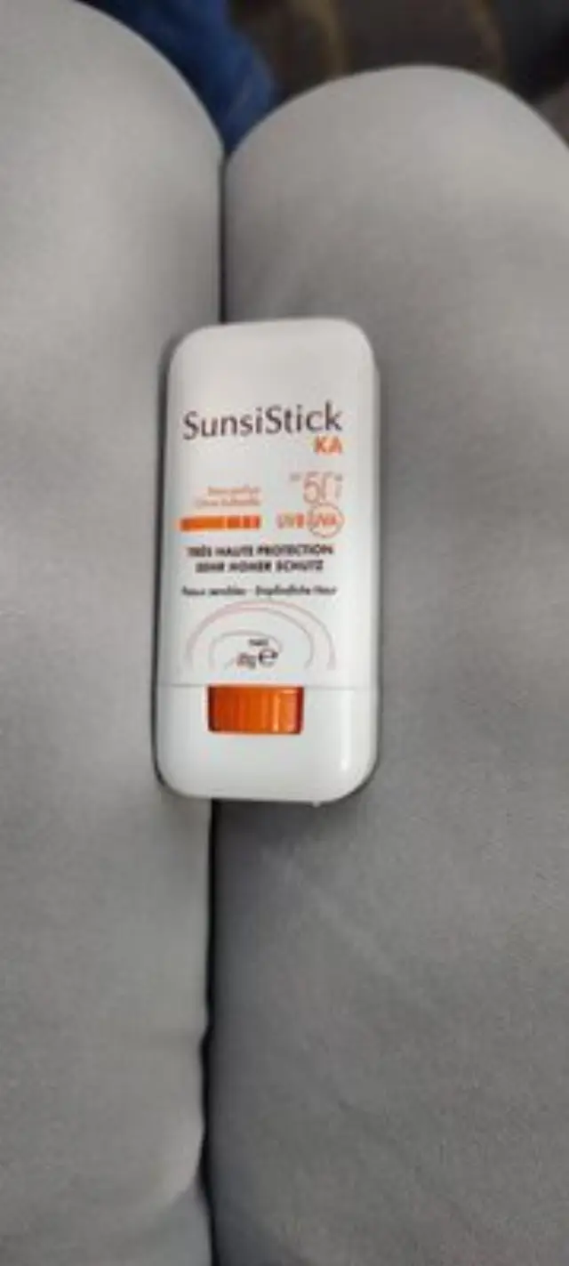 Eau Thermale Avène SunsiStick KA SPF 50+ Στικ για το Ευαίσθητο Δέρμα με Τάση για Ακτινικές Υπερκερατώσεις 20gr