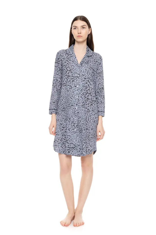 W1526 - Type - NIGHTGOWN BUTTONED GREY LEO