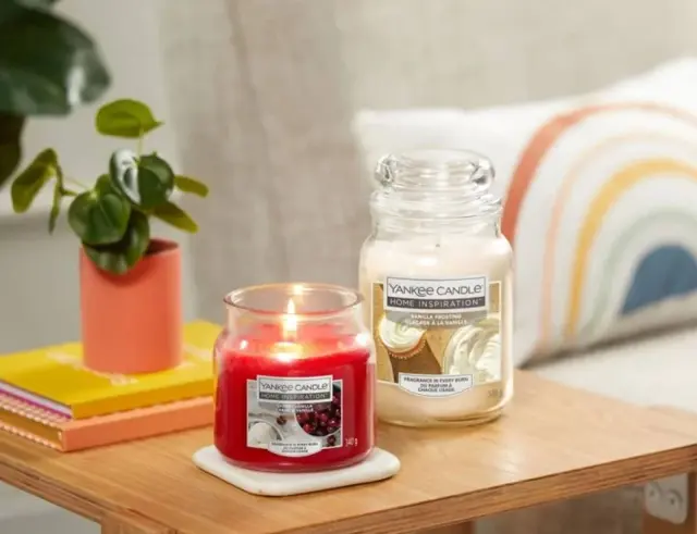 Αρωματικό Κερί Yankee Candle με διάρκεια καύσης έως 60 ώρες και άρωμα Cherry Vanilla 1570507E 2