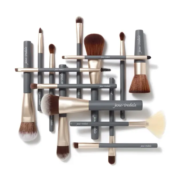 Lip Brush 2