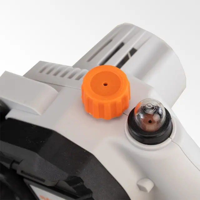 Nakayama EC1100 - Κλαδευτικό Αλυσοπρίονο Μπαταρίας 21V, Brushless με Λάμα 15cm,1kg με Φορτιστή + 1 Μπαταρία 2Ah (1x 2.0Ah) (074991) 3