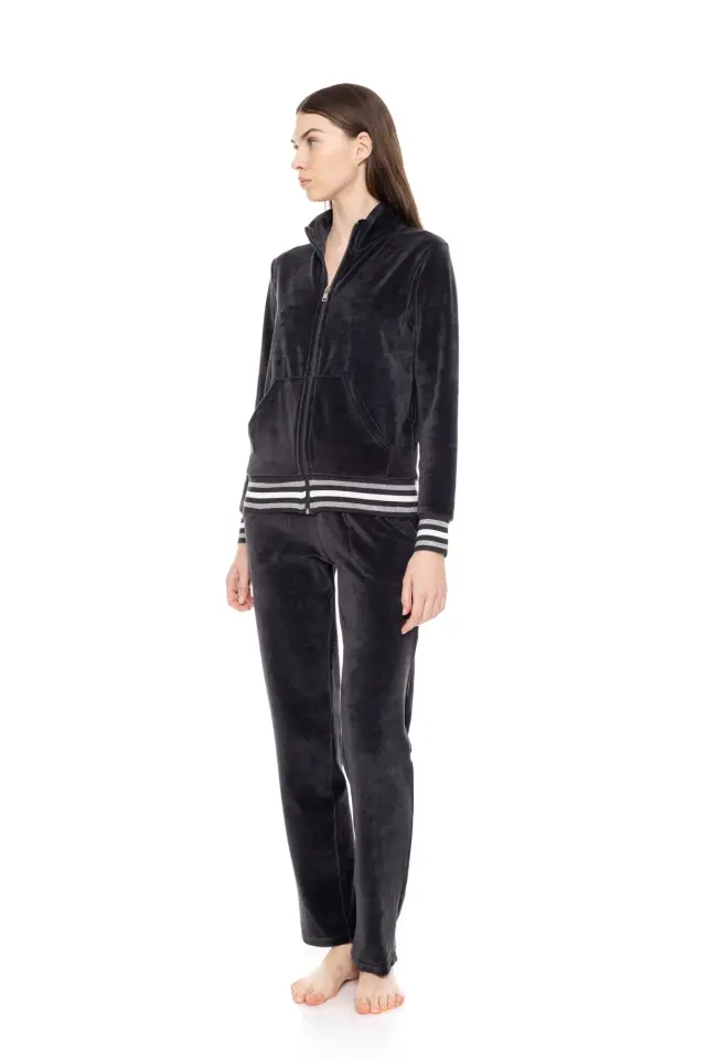 W1660 - Yacht Blue - TRUCKSUIT VELVET DETAIL 2