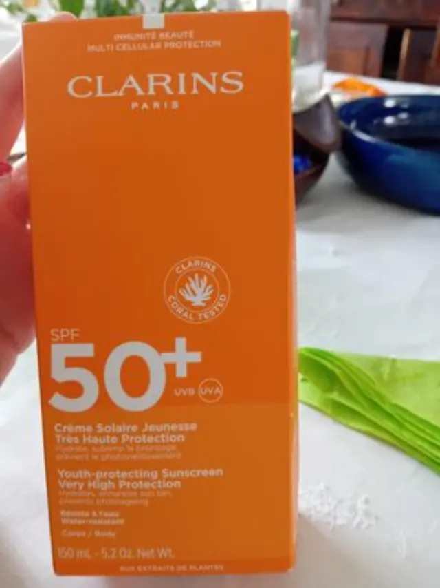 Clarins Sun Care Body Cream UVA/UVB SPF50 Αντηλιακή Κρέμα Σώματος Υψηλής Προστασίας 150ml
