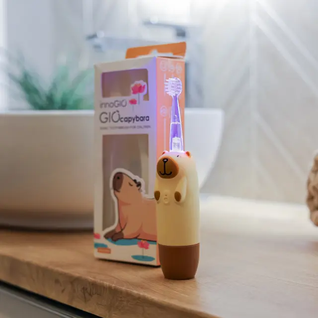 INNOGIO SONIC ΠΑΙΔΙΚΗ ΗΛΕΚΤΡΙΚΗ ΟΔΟΝΤΟΒΟΥΡΤΣΑ GIOCAPYBARA 3