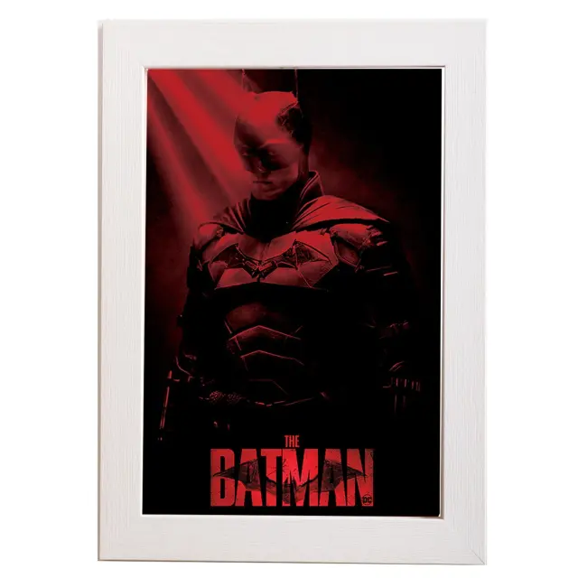 Αφίσα , Pyramid Poster, The Batman (Crepuscular Rays) 61x91,5εκ Κορνίζα Ξύλινη Σε 10 Χρώματα Με Ακρυλικό Τζάμι Άθραυστο K29+PP34894