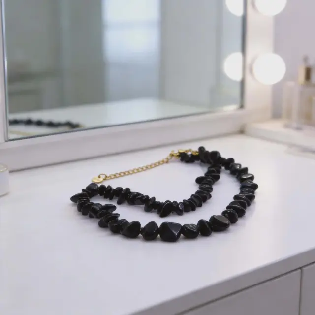 Obsidian Chip Necklace