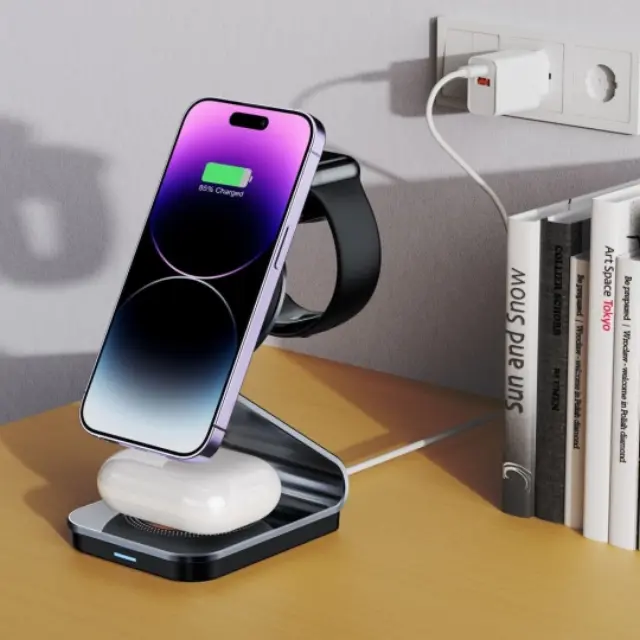 Tech-protect Qi15W-A29 3in1 Magnetic MagSafe Wireless Charger Black 2