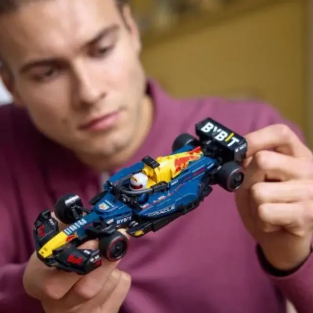Lego Speed ​​Champions Oracle Red Bull Racing Rb20 F1 Race Car (77243) (LGO77243) 2