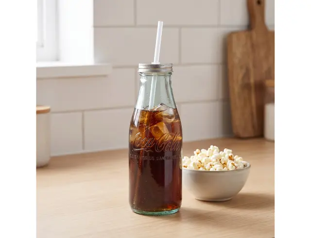 Μπουκάλι Glass Drops Coca Cola (9014) Με πώμα και καλαμάκι, Aπό 100% ανακυκλωμένο γυαλί, Xωρητικότητας 550ml, Διαστάσεων Ø 8 x Υ 28 cm 9014